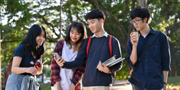 Generasi Pribumi Digital dan Urgensi Studi Bisnis Digital