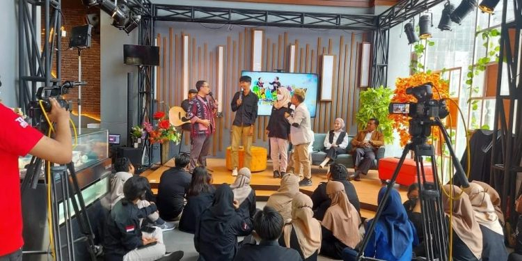 Kuliah Asyik di TA Media Group